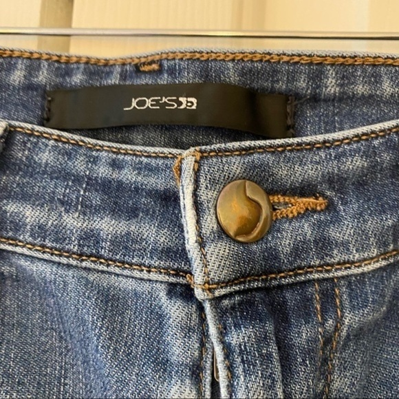 Joe’s Jeans Straight Leg - 28 - Picture 5 of 6